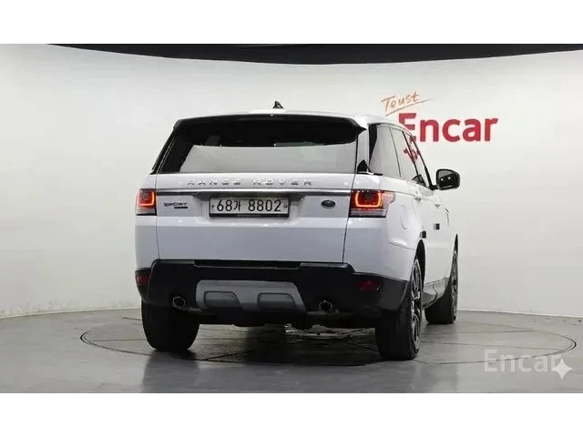 Land Rover Range Rover Sport 3.0 SDV6 HSE | Панорама | Кожа | Memory - автомобили, коли, обяви за нови и употребявани 3