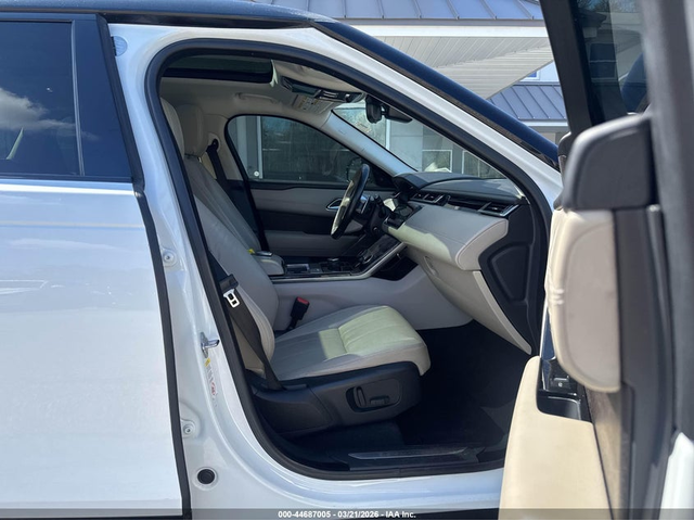 Land Rover RANGE ROVER VELAR 2.0L I-4 DI, DOHC, VVT, TURBO, 247HP All Wheel Drive - автомобили, коли, обяви за нови и употребявани 4