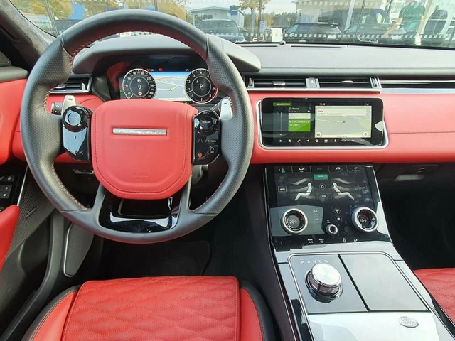 Land Rover Range Rover Velar P550 - автомобили, коли, обяви за нови и употребявани 10