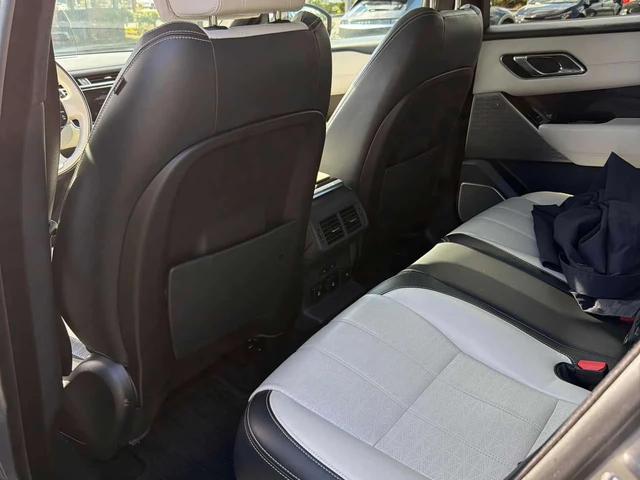 Land Rover Range Rover Velar * R Dynamic HSE / First Edition * CARFAX * - автомобили, коли, обяви за нови и употребявани 12