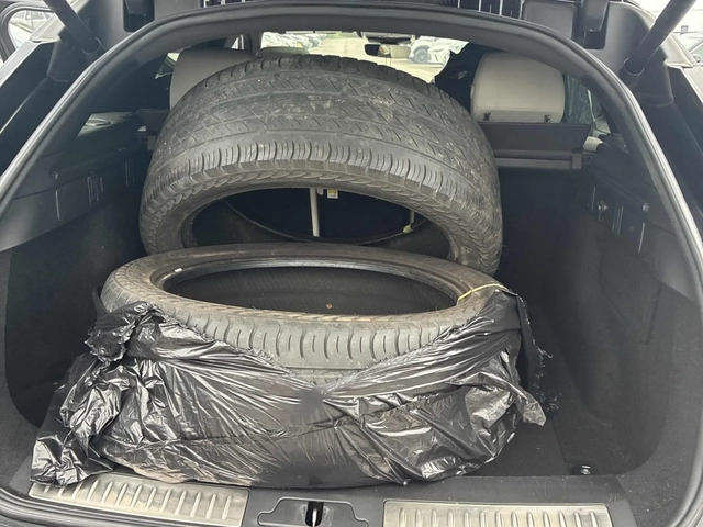 Land Rover Range Rover Velar R-Dynamic SE P250 AWD - автомобили, коли, обяви за нови и употребявани 11