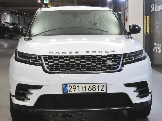 Land Rover Range Rover Velar 3.0 D300 R-Dynamic SE - автомобили, коли, обяви за нови и употребявани 0