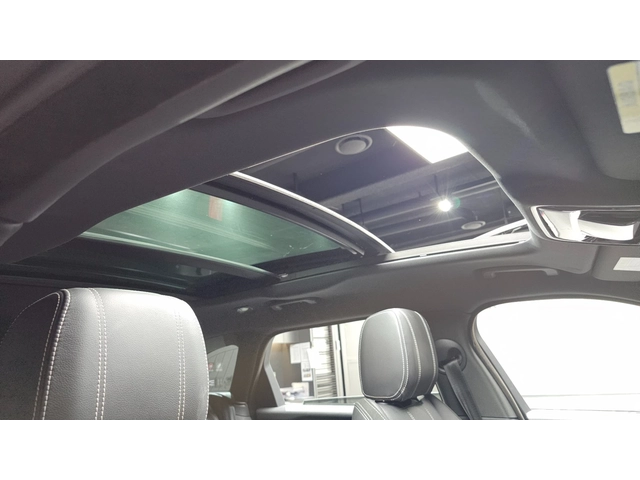 Land Rover Range Rover Velar 2.0 D240 R-Dynamic SE - автомобили, коли, обяви за нови и употребявани 15