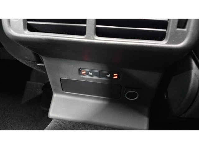 Land Rover Range Rover Velar 2.0 D240 R-Dynamic SE - автомобили, коли, обяви за нови и употребявани 16
