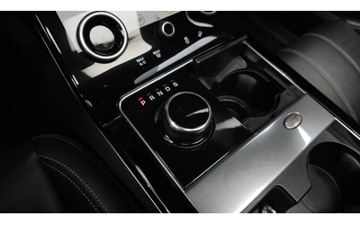 Land Rover Range Rover Velar 2.0 D240 R-Dynamic SE - автомобили, коли, обяви за нови и употребявани 7
