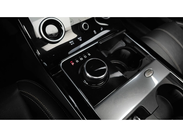 Land Rover Range Rover Velar 2.0 D240 R-Dynamic SE - автомобили, коли, обяви за нови и употребявани 7