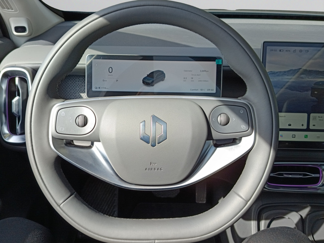 Leapmotor B10 - автомобили, коли, обяви за нови и употребявани 11