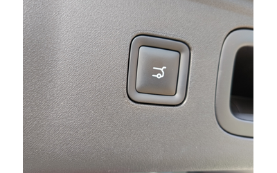 Leapmotor B10 - автомобили, коли, обяви за нови и употребявани 16