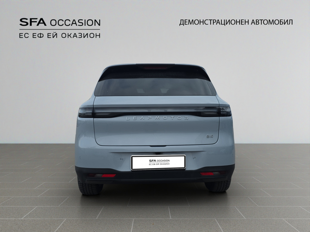 Leapmotor B10 DESIGN BEV 160kW 67.1kWh - автомобили, коли, обяви за нови и употребявани 5