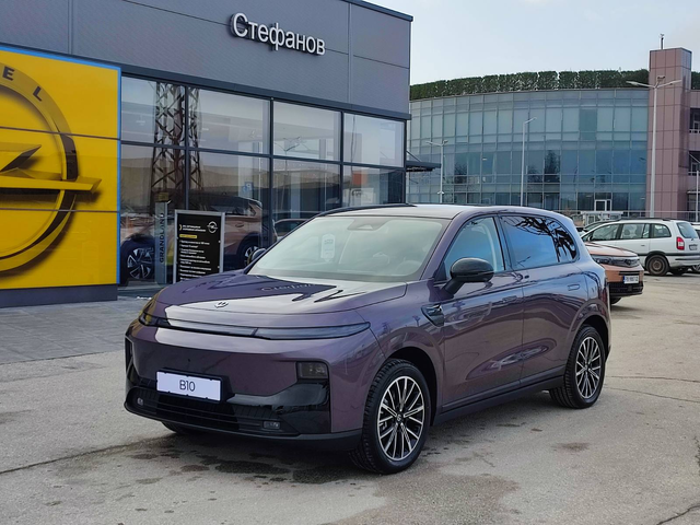 Leapmotor B10 DESIGN BEV 160kW SUV - автомобили, коли, обяви за нови и употребявани 0