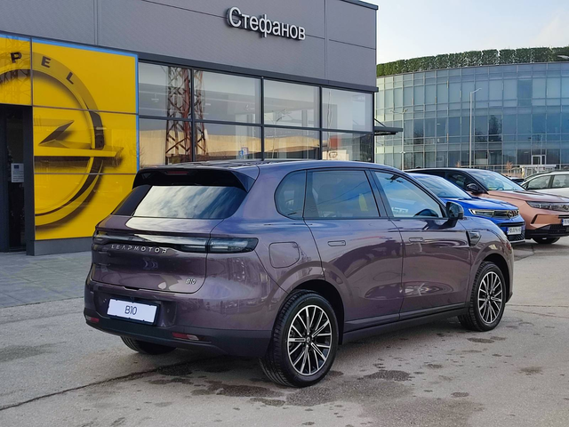Leapmotor B10 DESIGN BEV 160kW SUV - автомобили, коли, обяви за нови и употребявани 7