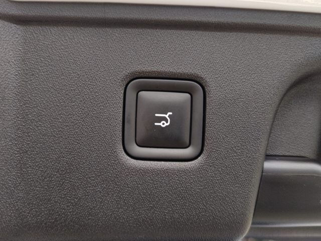 Leapmotor C10 DESIGN - автомобили, коли, обяви за нови и употребявани 16