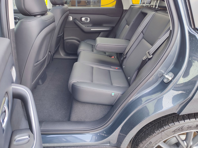 Leapmotor C10 DESIGN BEV 160kW - автомобили, коли, обяви за нови и употребявани 12