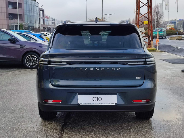 Leapmotor C10 DESIGN BEV 160kW - автомобили, коли, обяви за нови и употребявани 6