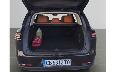 leapmotor-c10-design-reev-158kw-28-4kwh - 1