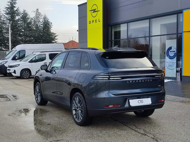 Leapmotor C10 LIFE Hybrid REEV - автомобили, коли, обяви за нови и употребявани 5