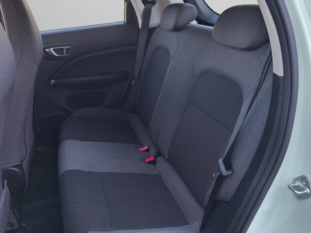 Leapmotor T03 BEV 70kW 37,3kWh - автомобили, коли, обяви за нови и употребявани 3