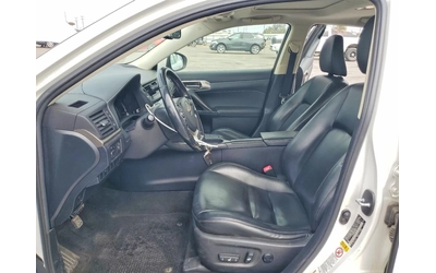 lexus-ct-200h - 3