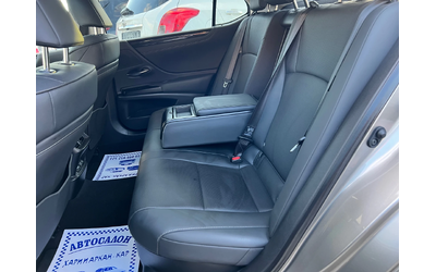 Lexus ES 300 2.5I-HYBRID-FUL-FUL-92000KM-ГАРАНЦИОНЕН - автомобили, коли, обяви за нови и употребявани 13