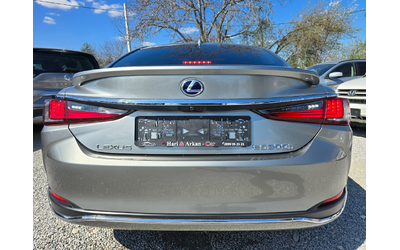 lexus-es-300 - 4