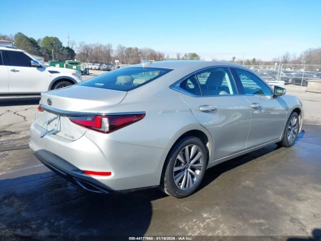 Lexus ES 350 - автомобили, коли, обяви за нови и употребявани 3