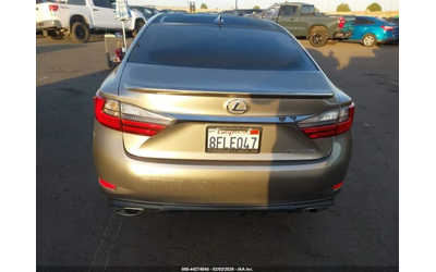 Lexus ES 350 - автомобили, коли, обяви за нови и употребявани 7