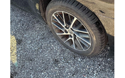 Lexus ES 350 * 4dr Sdn * 2 КЛЮЧА* ПОДГРЕВ* KEYLESS* - автомобили, коли, обяви за нови и употребявани 16