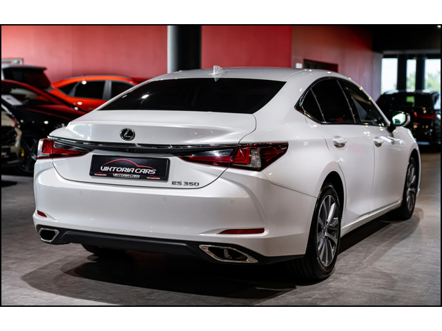 Lexus ES Lexus ES 350  - автомобили, коли, обяви за нови и употребявани 3