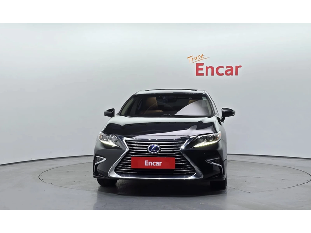 Lexus ES New Es300H Supreme Xv60 - автомобили, коли, обяви за нови и употребявани 2