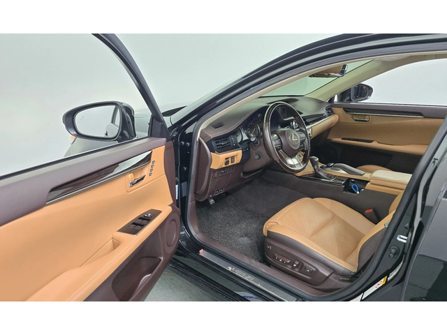 Lexus ES New Es300H Supreme Xv60 - автомобили, коли, обяви за нови и употребявани 8