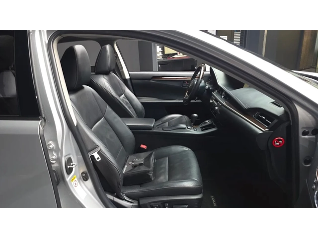 Lexus ES 350 EXECUTIVE | ПОДГРЕВ | ОБДУХ | ПАНОРАМА - автомобили, коли, обяви за нови и употребявани 6