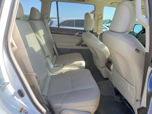 Lexus GX 460 AWD - автомобили, коли, обяви за нови и употребявани 9
