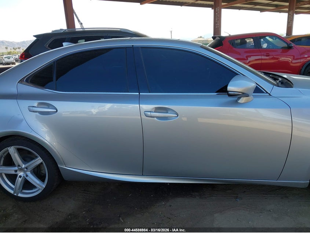 Lexus IS 200T 2.0L I-4 DI, DOHC, VVT, TURBO, 241HP Rear Wheel Drive - автомобили, коли, обяви за нови и употребявани 12