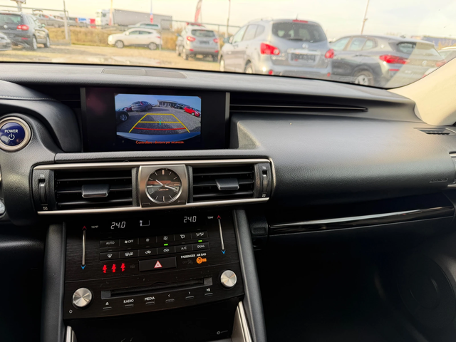 Lexus IS 300 2.5 HYBRID - автомобили, коли, обяви за нови и употребявани 15