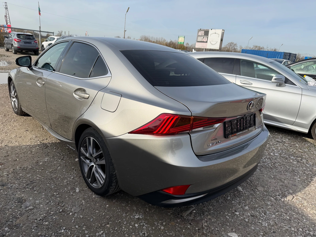 Lexus IS 300 2.5 HYBRID - автомобили, коли, обяви за нови и употребявани 5
