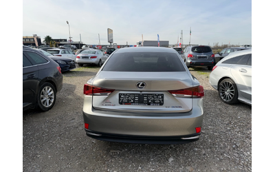 Lexus IS 300 2.5 HYBRID - автомобили, коли, обяви за нови и употребявани 7