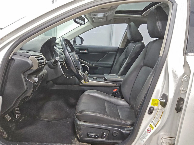 Lexus IS 300 КОЖА* ПОДГРЕВ* ОБДУХВАНЕ* ШИБИДАХ* - автомобили, коли, обяви за нови и употребявани 6