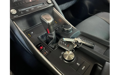 Lexus IS 300 * АвтоКредит * (ЦЕНА ДО БГ) - автомобили, коли, обяви за нови и употребявани 14