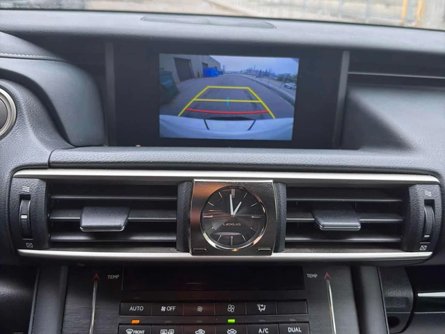 Lexus IS 300 * CARFAX * КАМЕРА * 2 КЛЮЧА * ПОДГРЕВИ - автомобили, коли, обяви за нови и употребявани 8