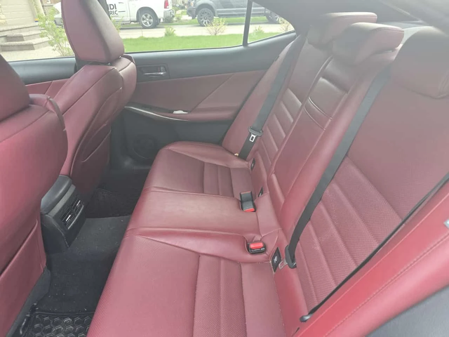 Lexus IS 300 * 4dr Sdn AWD * PANO* KEYLESS* ПОДГРЕВ* - автомобили, коли, обяви за нови и употребявани 14