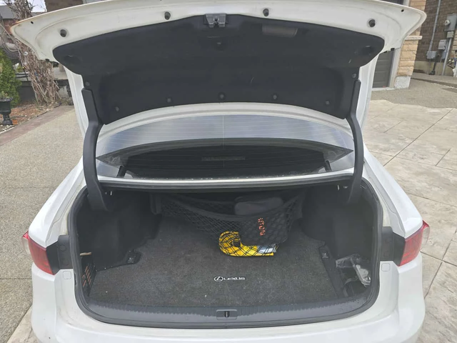 Lexus IS 300 * 4dr Sdn AWD * PANO* KEYLESS* ПОДГРЕВ* - автомобили, коли, обяви за нови и употребявани 15