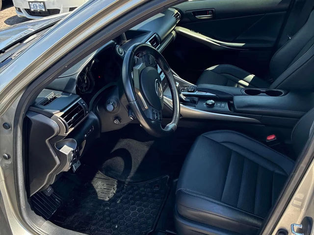 Lexus IS 300 F-SPORT* MARK LEVINSON* 360* ОБДУХВАНЕ* - автомобили, коли, обяви за нови и употребявани 4