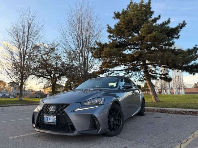 Lexus IS 300 DISTRONIC* ОБДУХВАНЕ* PANORAMA* - автомобили, коли, обяви за нови и употребявани 0