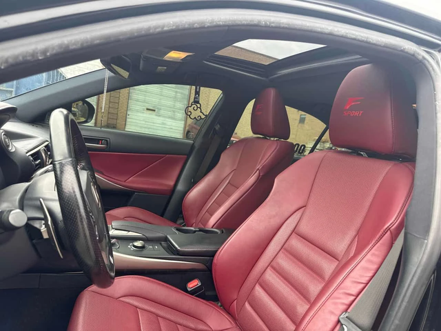 Lexus IS 300 * 4dr Sdn AWD * PANO* KEYLESS* ПОДГРЕВ* - автомобили, коли, обяви за нови и употребявани 11