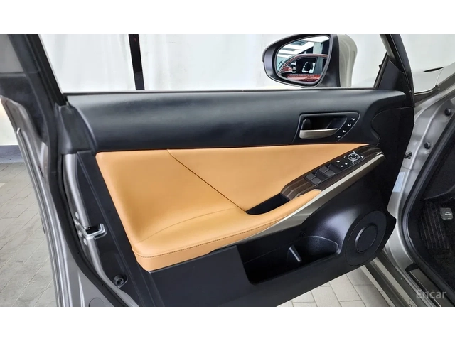 Lexus IS 300 Supreme * Панорама * Кожа - автомобили, коли, обяви за нови и употребявани 12