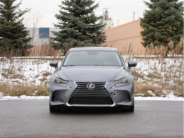 Lexus IS * 300 * CARFAX * ЦЕНА ДО БГ - автомобили, коли, обяви за нови и употребявани 2
