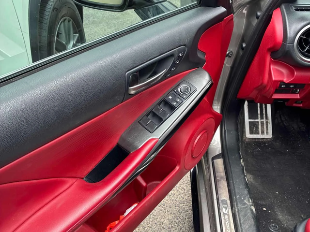 Lexus IS 350 F-SPORT* M/L* DISTRONIC* OБДУХВАНЕ - автомобили, коли, обяви за нови и употребявани 10