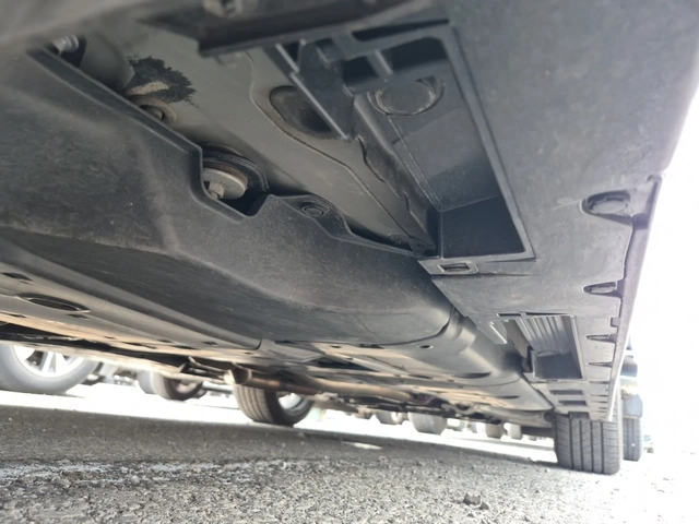 Lexus IS AWD 3.5L 6cyl - автомобили, коли, обяви за нови и употребявани 12