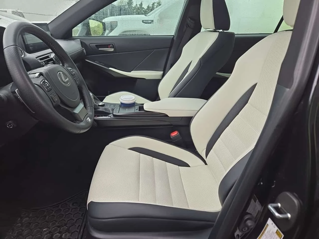 Lexus IS 3.5 V6 * F-Sport * Без инциденти * - автомобили, коли, обяви за нови и употребявани 7