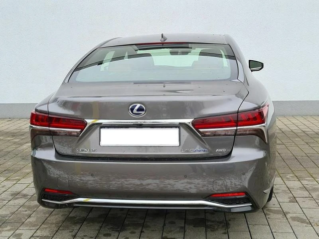 Lexus LS 500h AWD - автомобили, коли, обяви за нови и употребявани 3